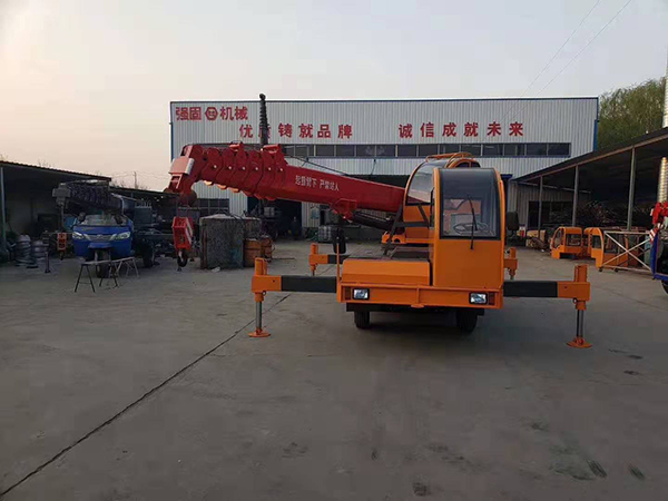 8噸隨車(chē)吊廠家 8噸隨車(chē)吊廠家